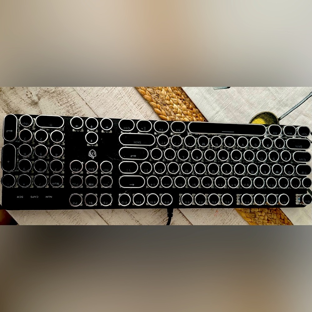Light Up Typewriter Styled Keyboard for PC
